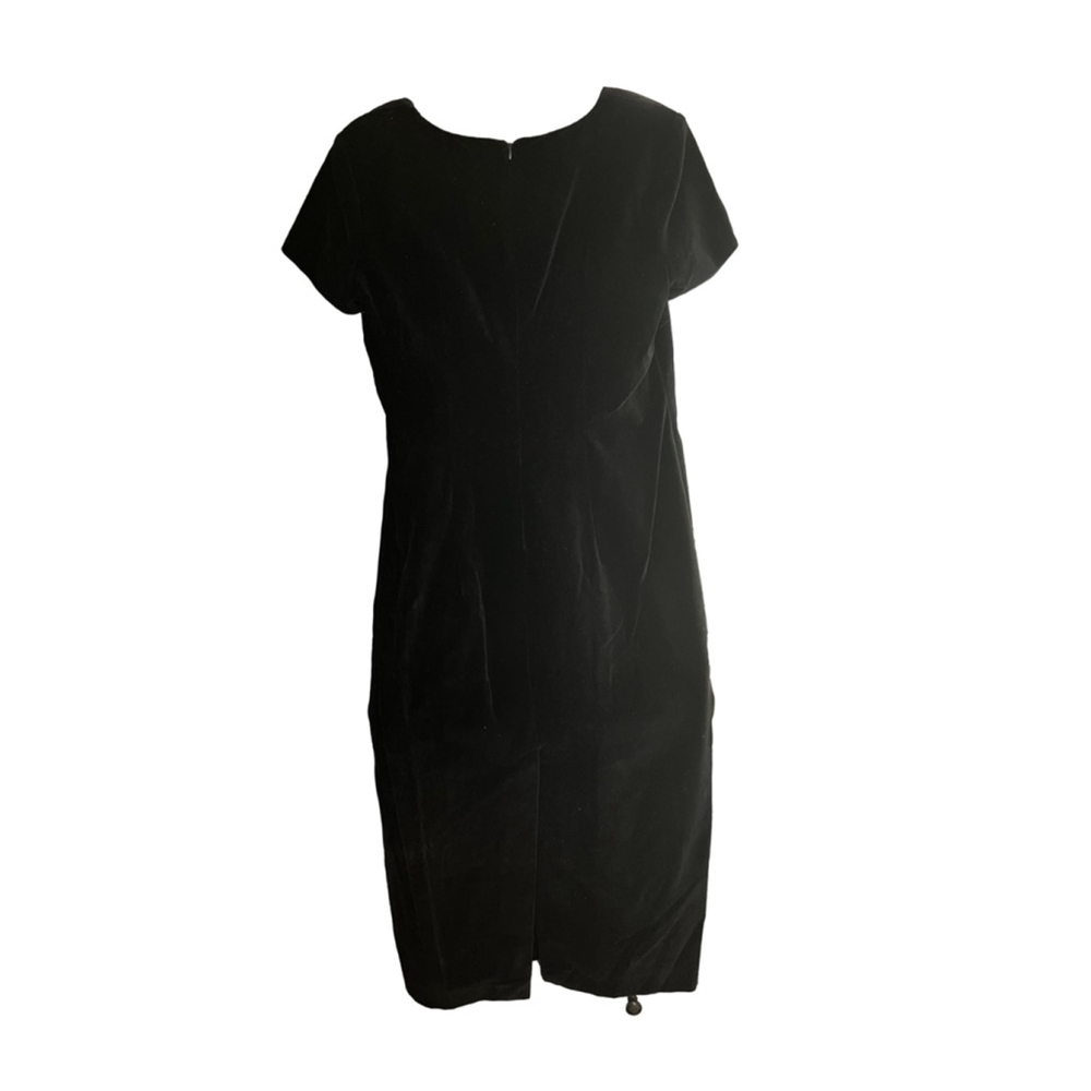 Leslie Lucks, Vintage & Velvet Black Dress with Gold Color Accents, SZ: 16 - Picture 2 of 9